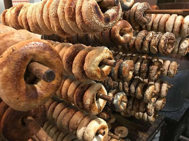 Toronto: Kensington Market International Food Tour - Kensington Market walking time: comfort and weather reality