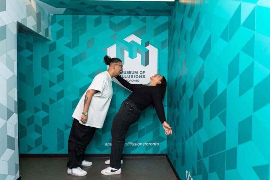 Toronto: Museum of Illusions Entry Ticket - What the Toronto Museum of Illusions ticket gives you