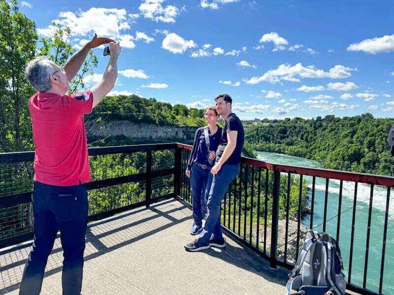 Toronto: Niagara Falls Day Tour with Optional Boat Cruise - Niagara Falls Canadian side: make the most of your free 3 hours