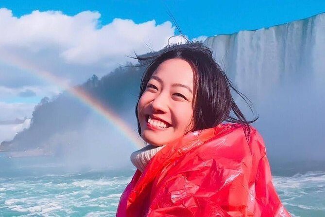 Toronto: Niagara Falls Day Tour with Whirlpool & Boat Cruise - Maple Leaf Place Syrup Tasting: A Small Stop With Real Culture