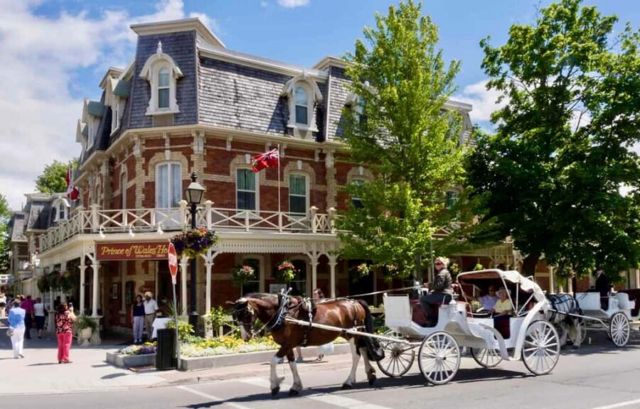 Toronto: Niagara-on-the-Lake, Wine Tasting & Chocolate Tour - Key things that make this tour worth your time
