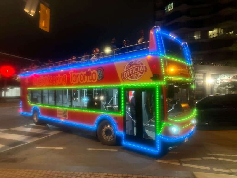 Toronto: Night Sightseeing Tour on a Double-Decker Bus - Why the 90-minute double-decker night ride is so satisfying