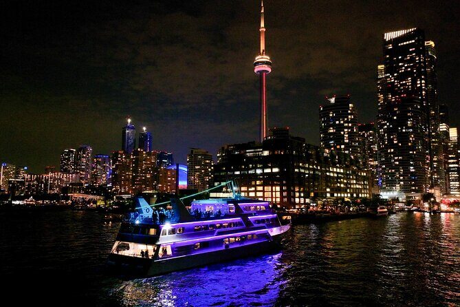 Toronto Premier Dinner Cruise on Odyssey in Toronto Harbour - Deck Time, Seating, and Crowd Pressure