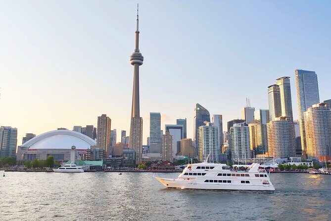 Toronto Premier Lunch Cruise on Odyssey in Toronto Harbour - The three-course lunch: what you’ll eat and how to handle it