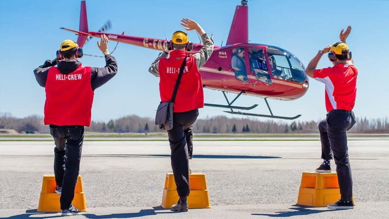 Toronto: Private Helicopter Tour for Two - A 15-Minute Helicopter Ride That Hits Toronto’s Best Angles