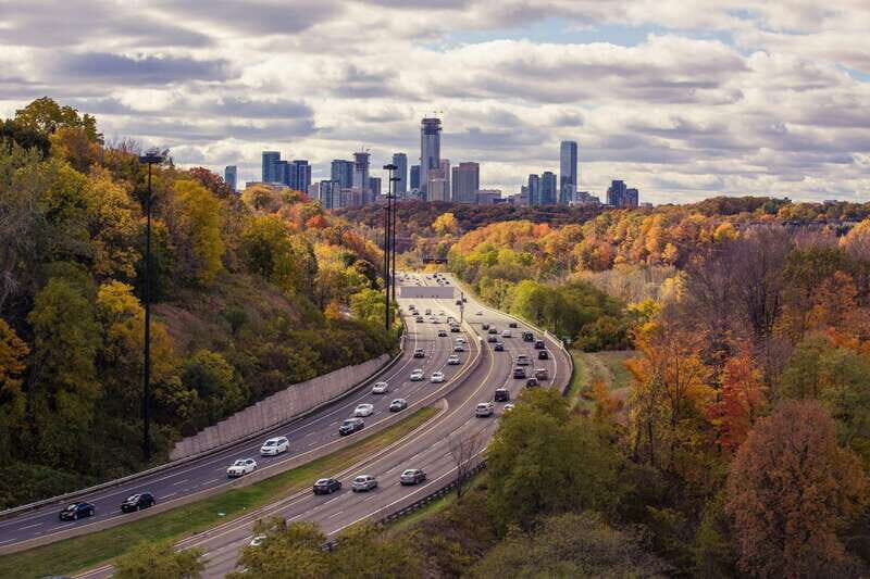 Toronto: Private Small Group City Tour with Local Guide - Yorkville Village, University of Toronto, Rainbow Village, and Cabbagetown