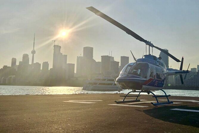 Toronto Skyline Helicopter Tour CN Tower Loop - Key highlights you’ll care about