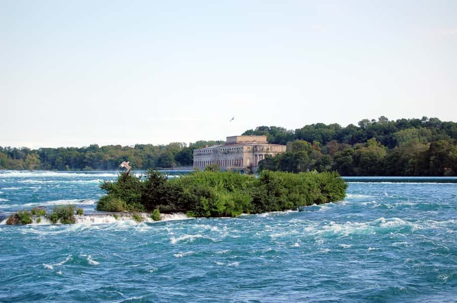 Toronto: Small-Group Niagara Falls Day Trip - Price: What You’re Paying For (and When It’s a Good Deal)