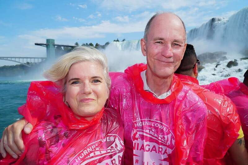 Toronto: Splendours of Niagara Falls Small Group Tour w/Boat - A Niagara Falls day that’s planned like a local