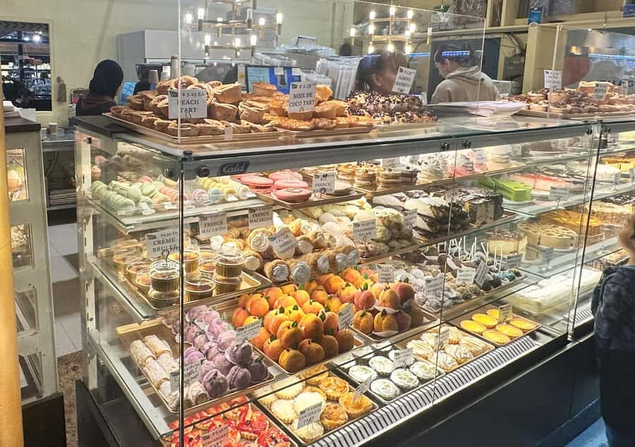 Toronto: St Lawrence Market Food Tour with 6 Tastings - Price and value: is $78 fair for 6 tastings?
