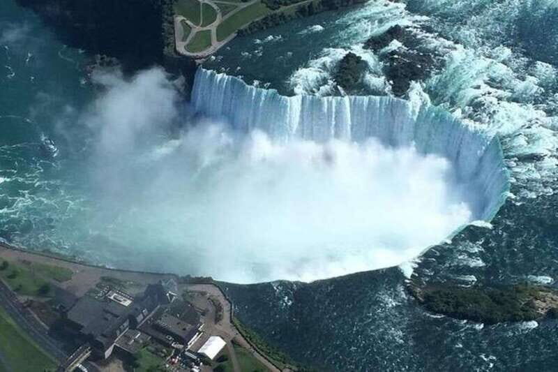 Toronto to Niagara Falls: Boat Ride & Behind the falls Tour - Journey Behind the Falls tunnels and the Table Rock view