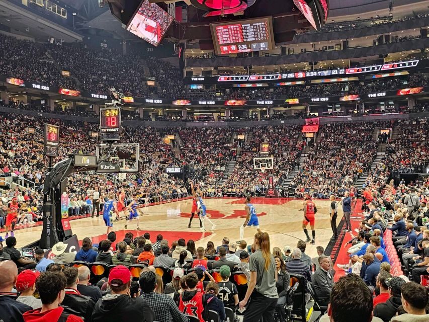 Toronto: Toronto Raptors NBA Game Ticket at Scotiabank Arena - Toronto in the Stands: A Multicultural Crowd Without the Tour-Bus Script